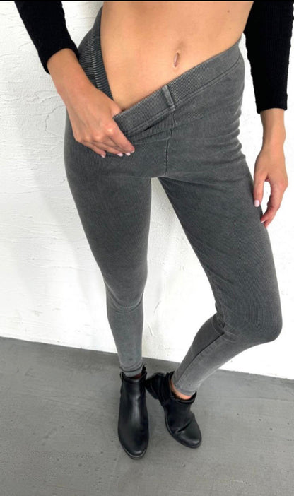 The Mineral-Wash Ribbed Leggings
